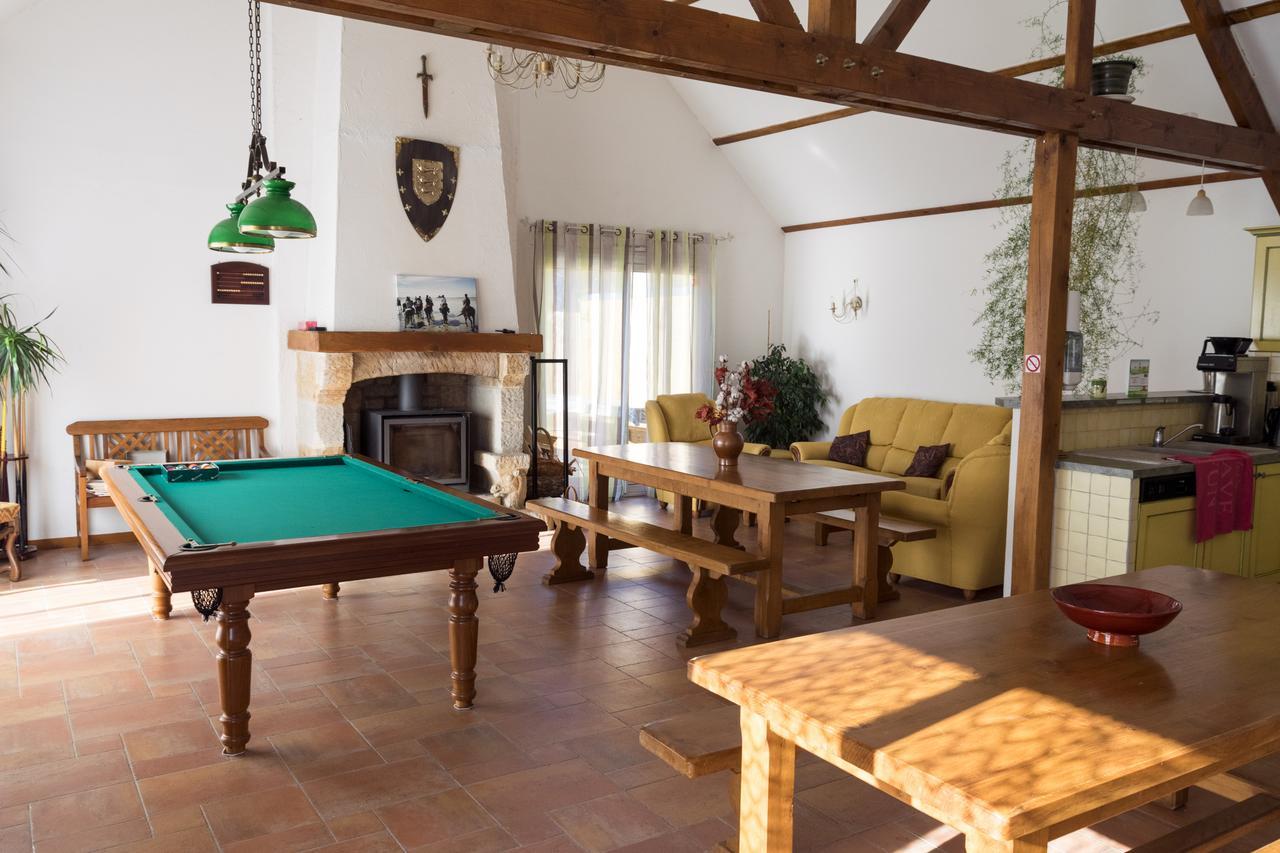 La Cavalerie Hotel Saint-Jean-le-Thomas Buitenkant foto